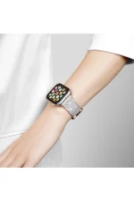 Movenchy Apple Watch 38mm Blink Kordon - Beyaz - Görsel 4