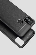Uray store Samsung Galaxy M31 Kılıf Auto Focus Kapak - Kırmızı - Görsel 3