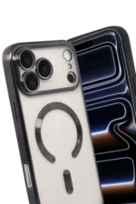 Uray store Apple iPhone 17 Pro Max Kross Magneticsafe Kapak - Siyah - Görsel 3